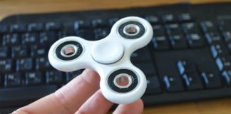 Fidget Spinner Simulator